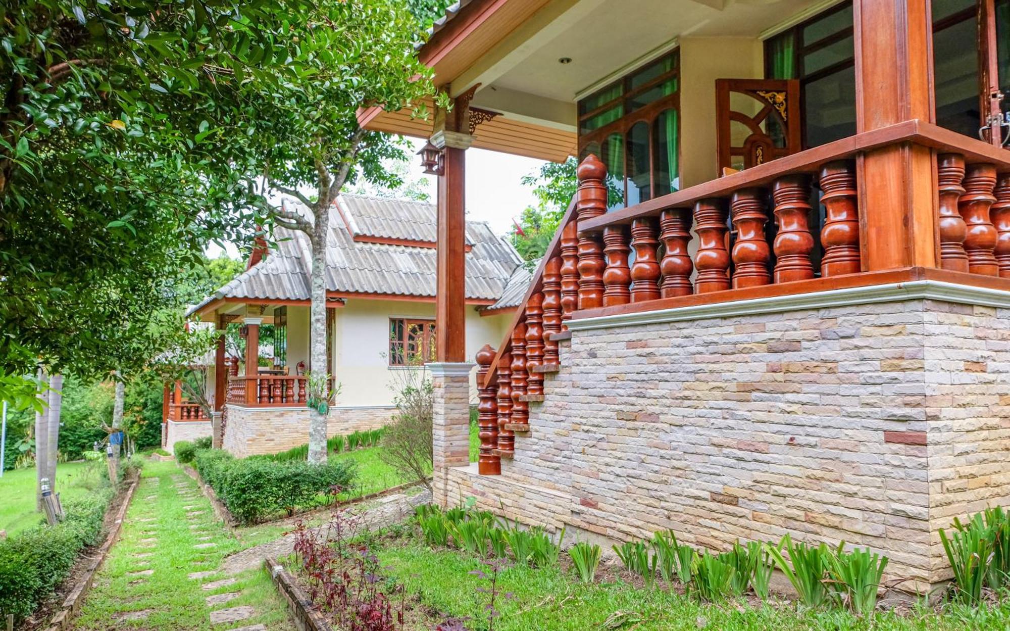 Mont Goei Pai Hotel Buitenkant foto