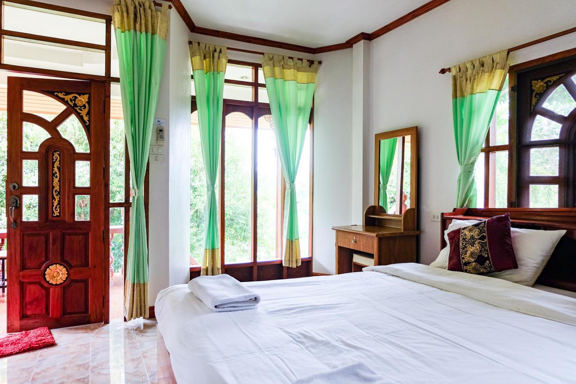 Mont Goei Pai Hotel Buitenkant foto