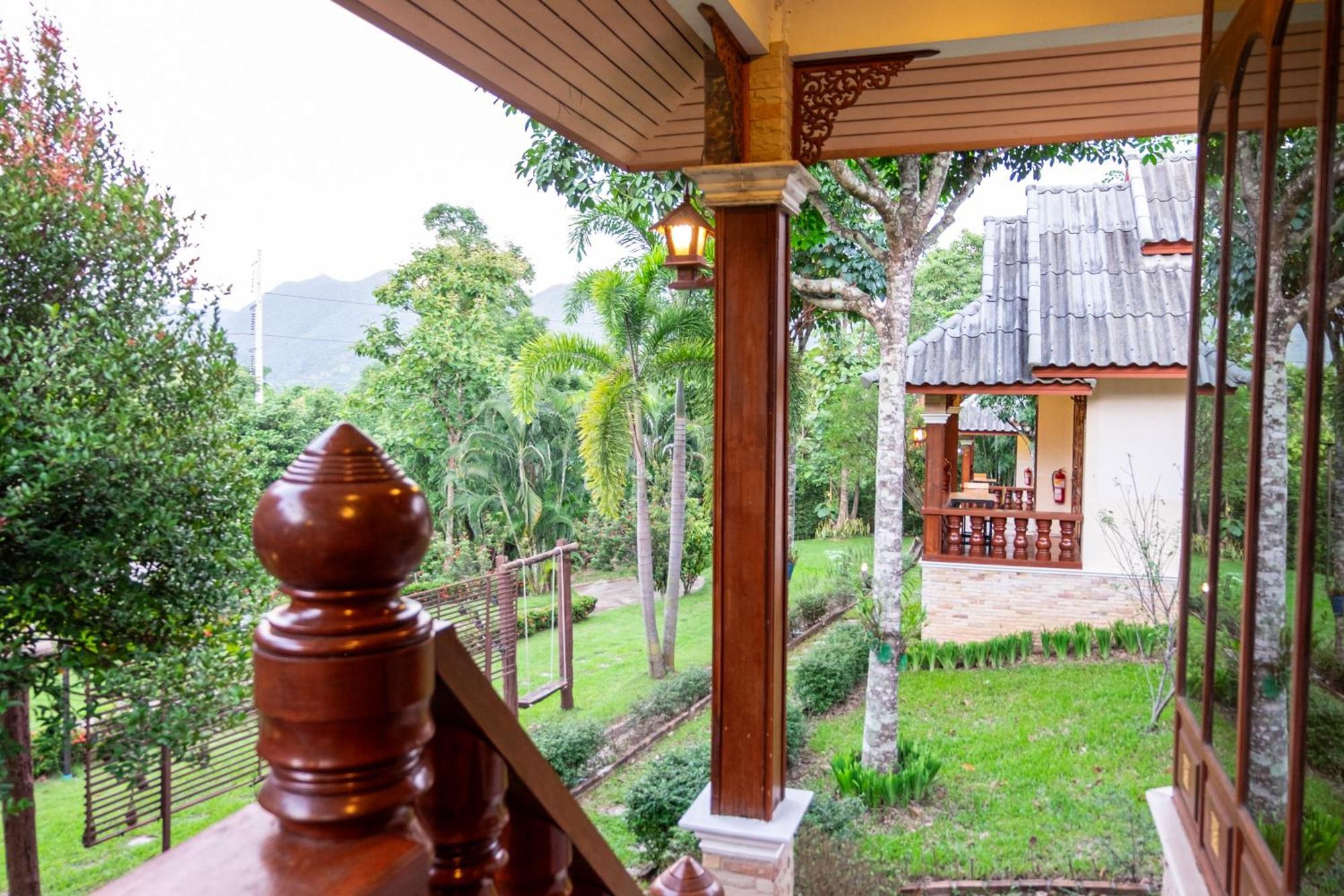 Mont Goei Pai Hotel Buitenkant foto