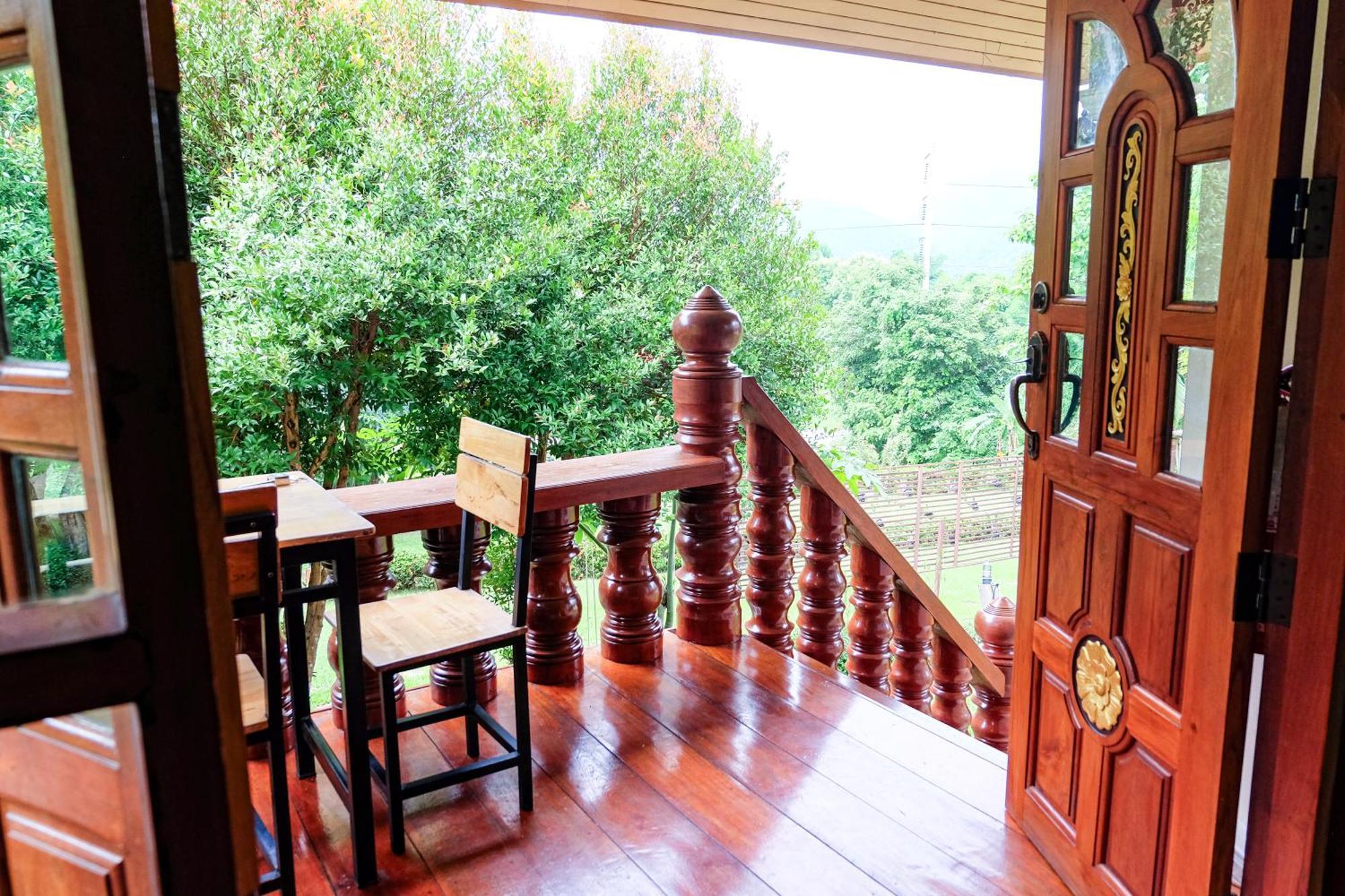 Mont Goei Pai Hotel Buitenkant foto