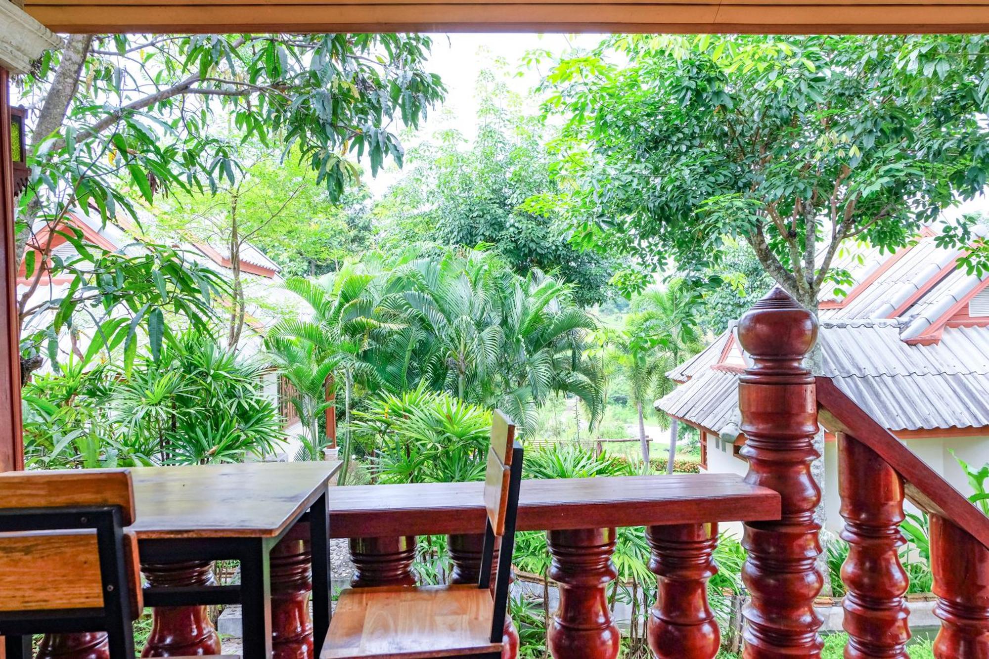 Mont Goei Pai Hotel Buitenkant foto
